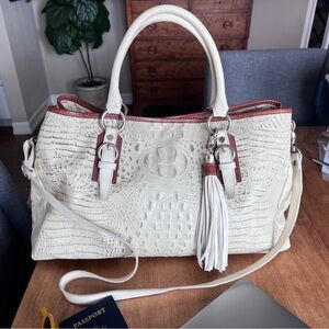 Cavelcanti Convertible satchel in a cream and brown croc-embossed leather.